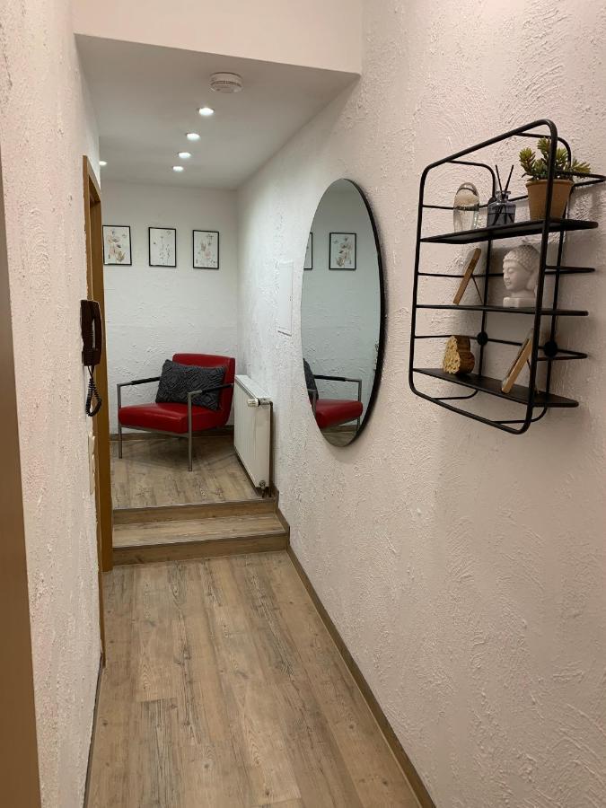 Ferienwohnung Janus Altstadt-Hameln Haus 1 Inklusive Parkplatz Mit Und Ohne Balkon Hamelin Eksteriør bilde