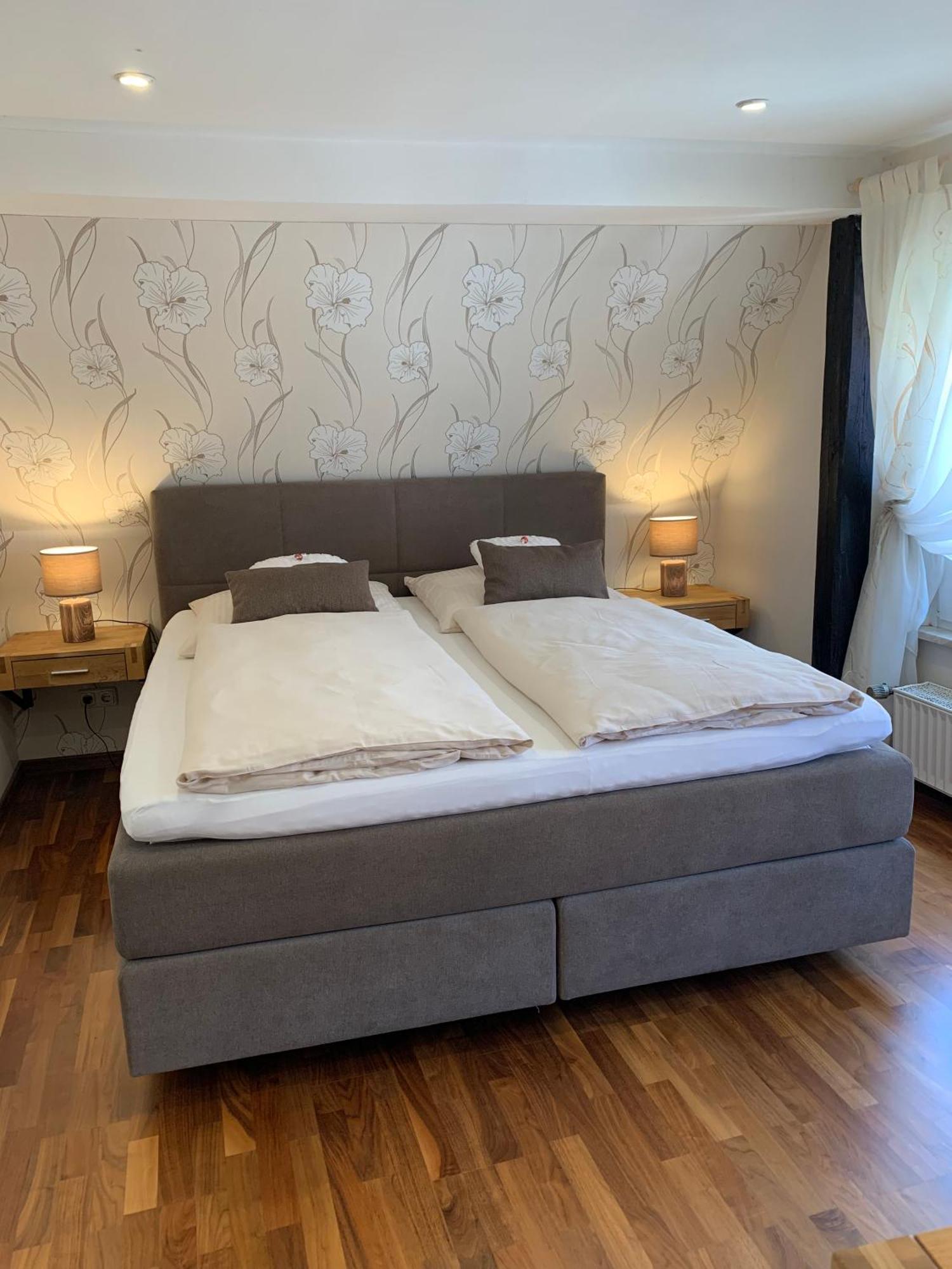 Ferienwohnung Janus Altstadt-Hameln Haus 1 Inklusive Parkplatz Mit Und Ohne Balkon Hamelin Eksteriør bilde